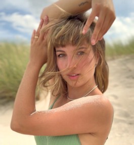 KIRA KLEIN